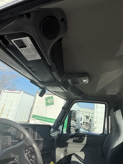 2019 International LT — photo 15