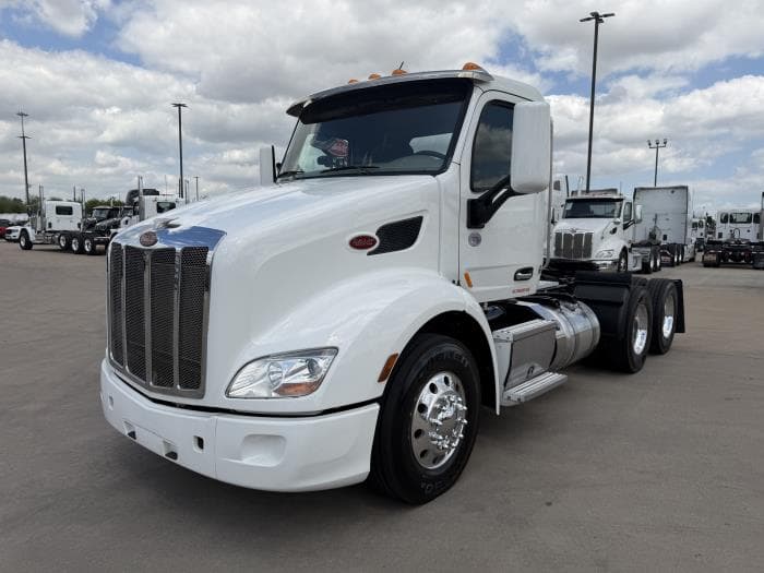 2019 Peterbilt 579 — photo 3
