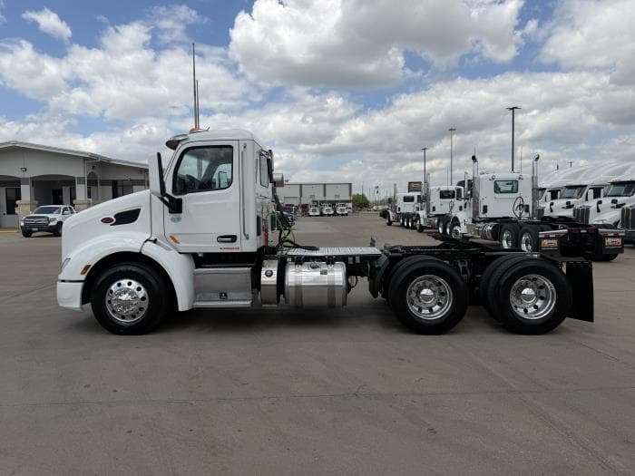 2019 Peterbilt 579 — photo 4