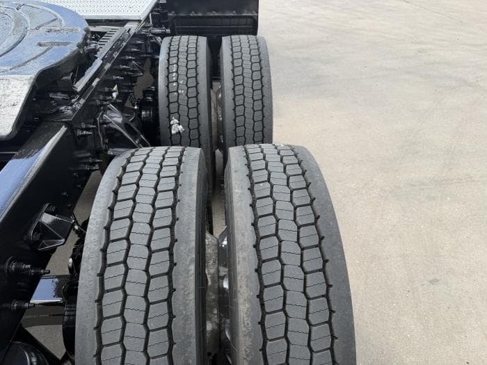 2019 Peterbilt 579 — photo 13