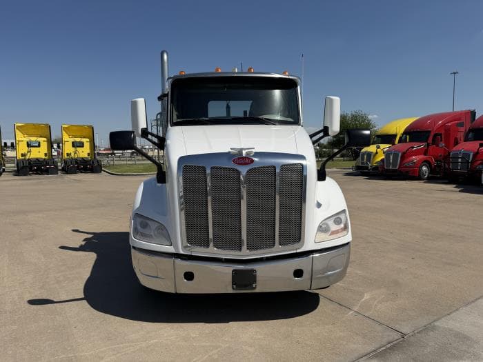 2020 Peterbilt 579 — photo 10