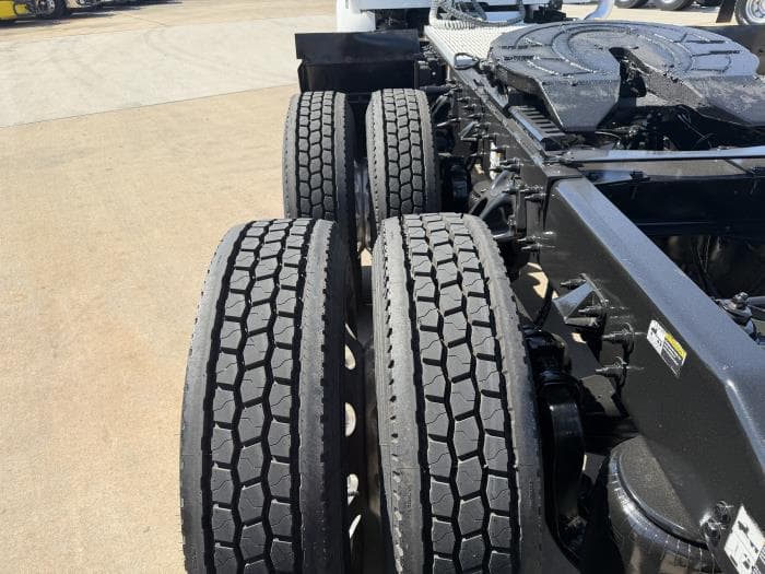 2020 Peterbilt 579 — photo 14