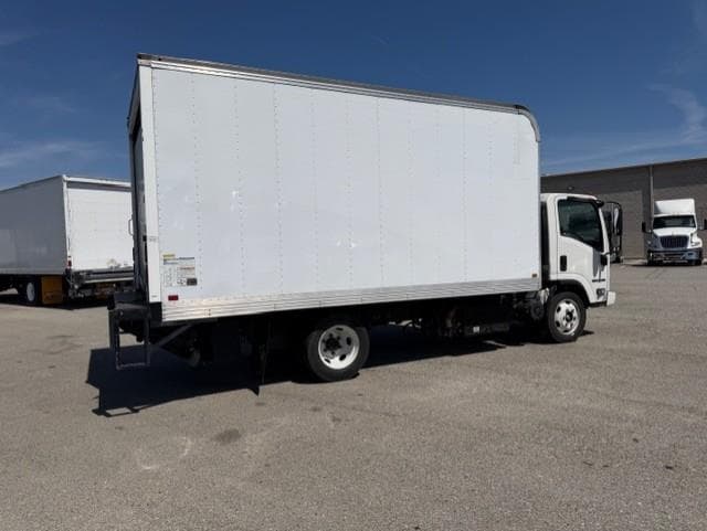 2023 Isuzu NPR — photo 7