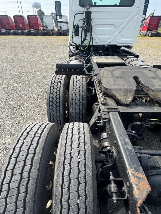 2021 International LT — photo 9