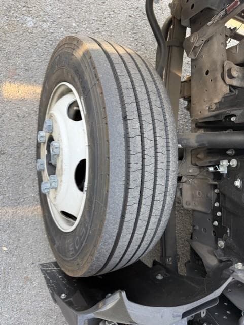 2022 Isuzu NPR — photo 18