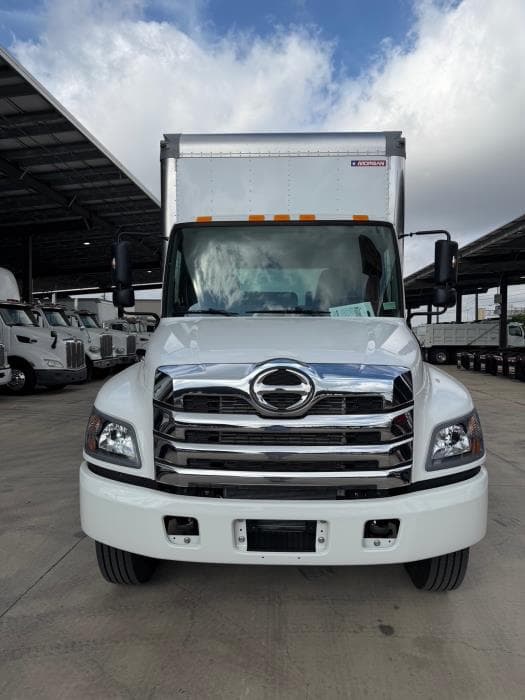 2026 Hino L6 — photo 4