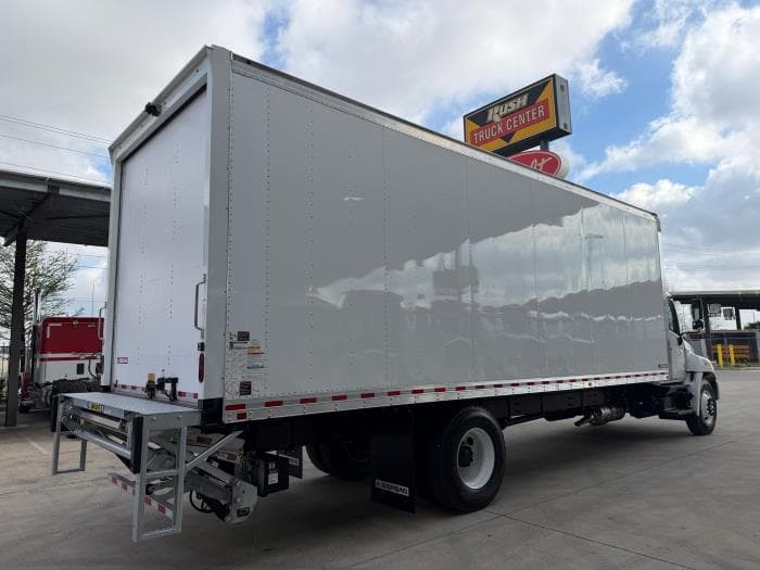 2026 Hino L6 — photo 7