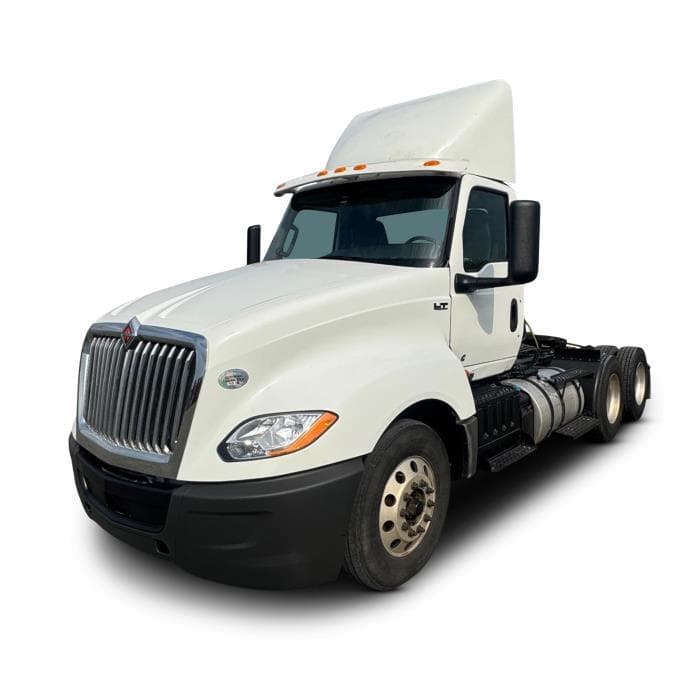 2021 International LT — photo 2