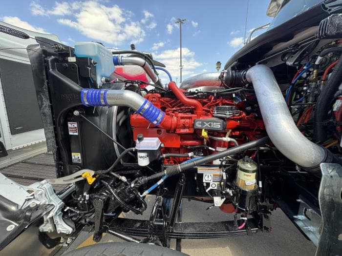 2027 Peterbilt 589 — photo 20