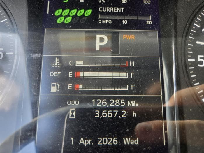 2023 Hino L6 — photo 2