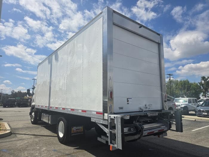 2023 Isuzu FTR — photo 13