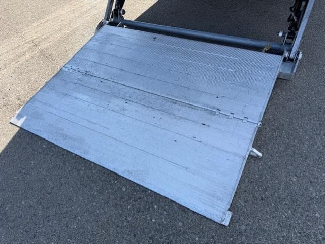 2019 Hino 268 — photo 7