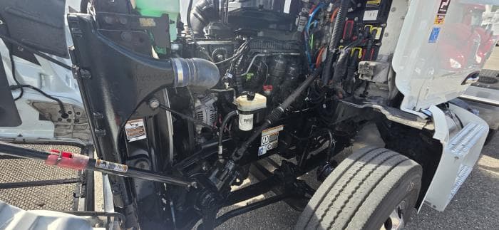 2023 Peterbilt 567 — photo 19