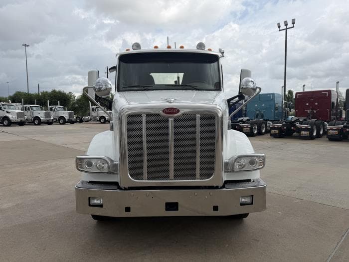 2019 Peterbilt 567 — photo 10