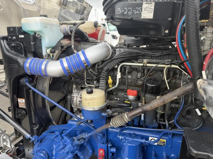 2019 Peterbilt 567 — photo 19