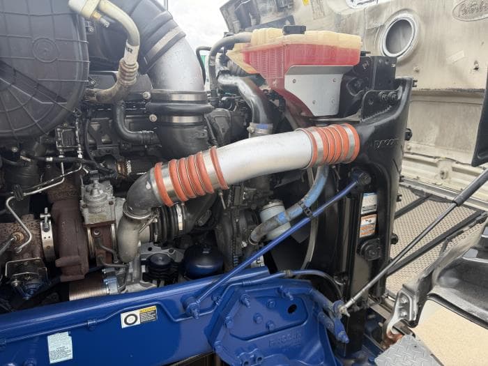 2019 Peterbilt 567 — photo 22