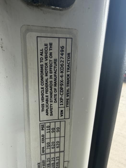 2019 Peterbilt 567 — photo 29