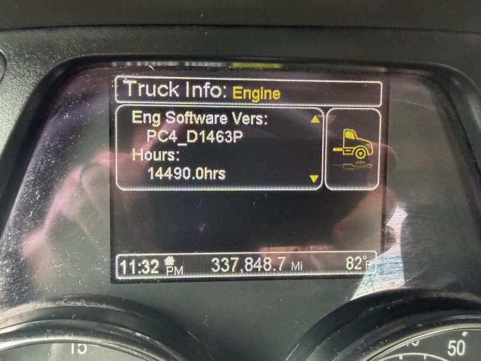 2019 Peterbilt 567 — photo 34