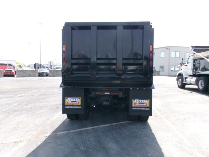 2026 International HX — photo 6