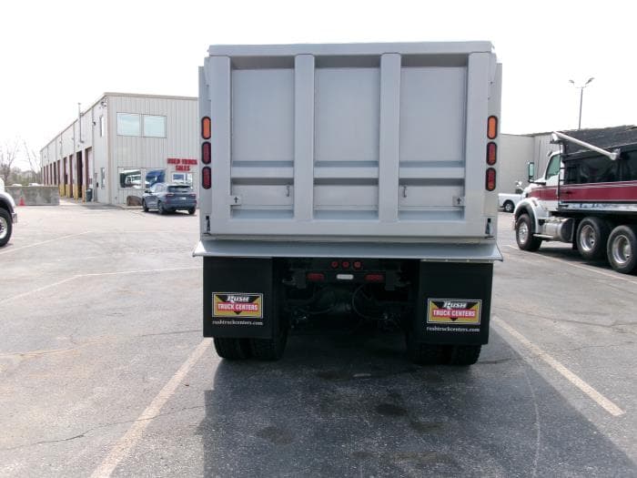 2026 International HX — photo 5