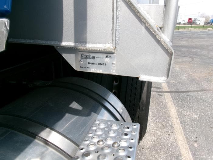 2026 International HX — photo 12