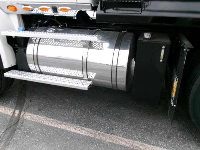 2026 International HX — photo 10