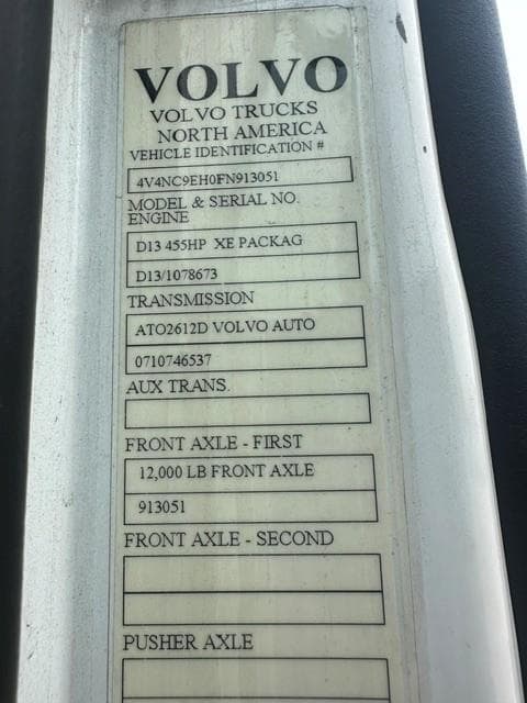 2015 Volvo VNL 300 — photo 10