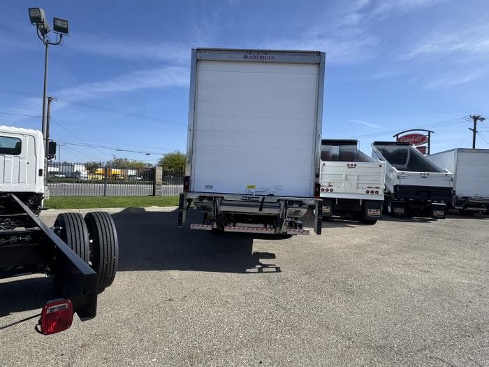 2026 Hino L6 — photo 5