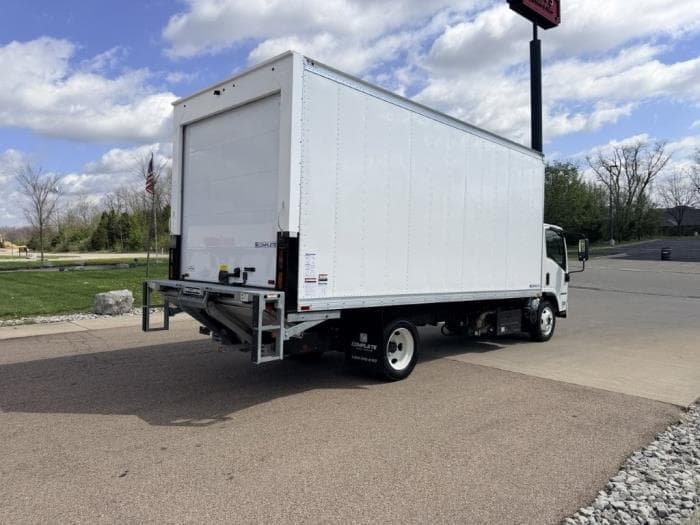 2026 Isuzu NRR — photo 6