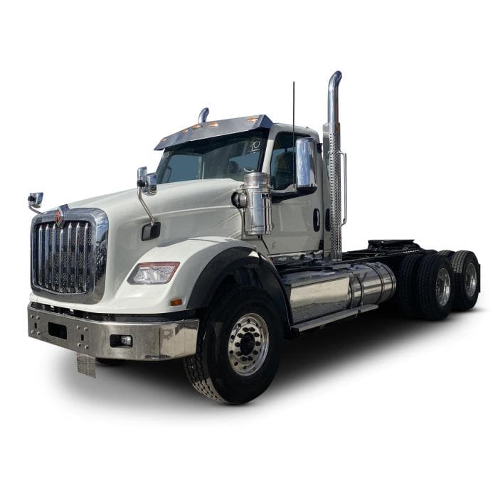 2026 International HX — photo 2