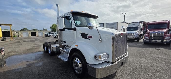 2023 Peterbilt 567 — photo 8