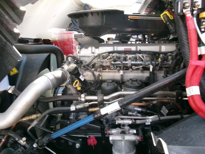 2026 International LT — photo 10