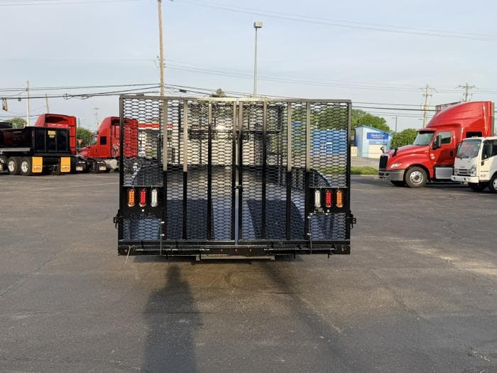 2027 Isuzu NPR — photo 18