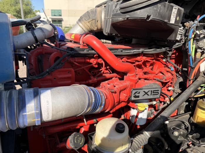 2020 Peterbilt 579 — photo 10