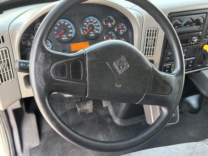 2019 International 4300 — photo 12