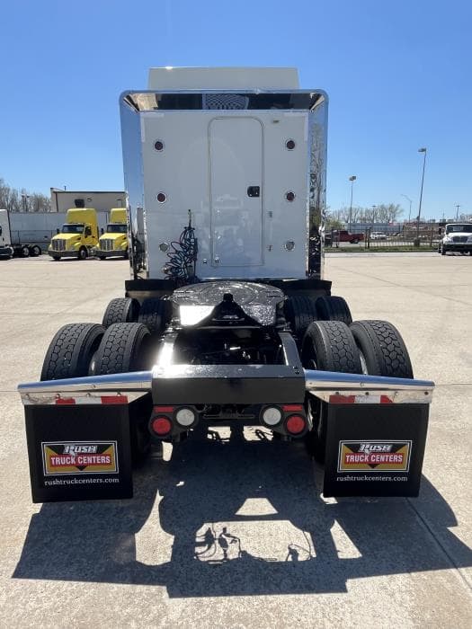 2015 Peterbilt 579 — photo 6