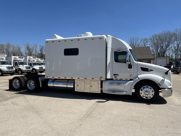 2015 Peterbilt 579 — photo 7