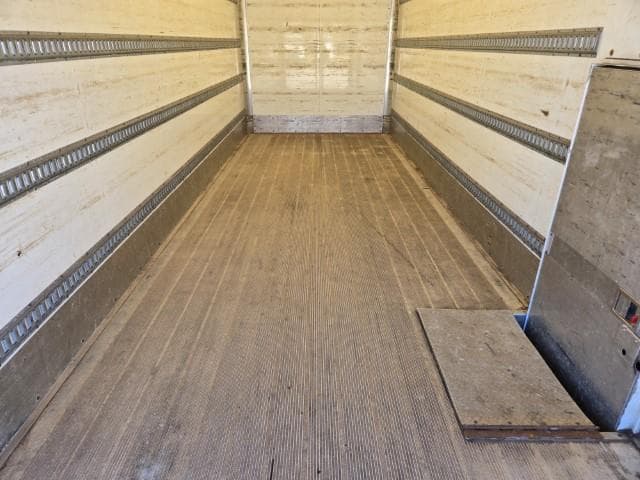 2019 International 4300 — photo 17