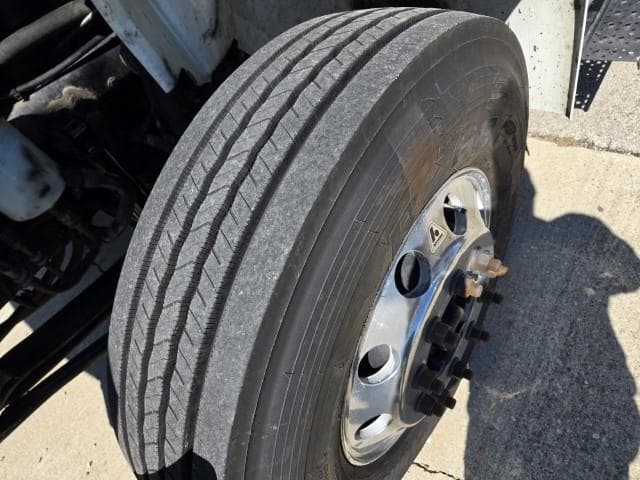 2019 International 4300 — photo 21