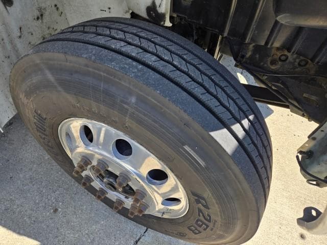 2019 International 4300 — photo 23