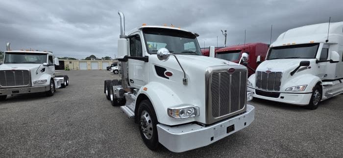 2023 Peterbilt 567 — photo 8