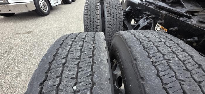 2023 Peterbilt 567 — photo 21