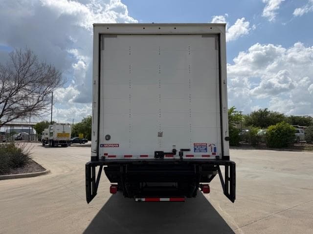 2022 Kenworth T270 — photo 6