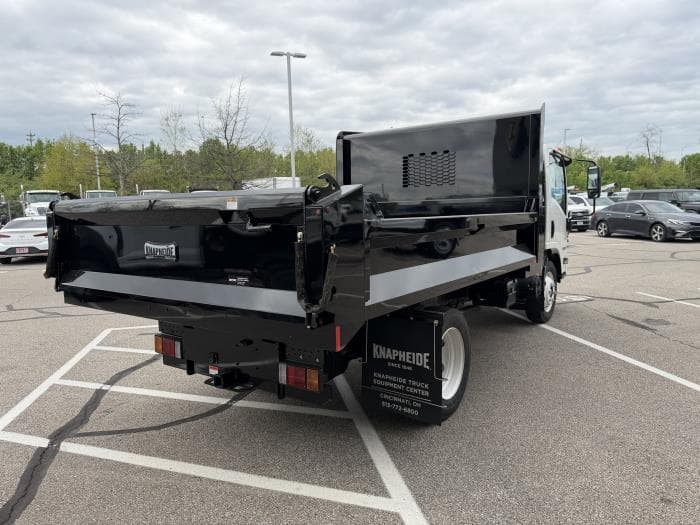 2025 Isuzu NRR — photo 5