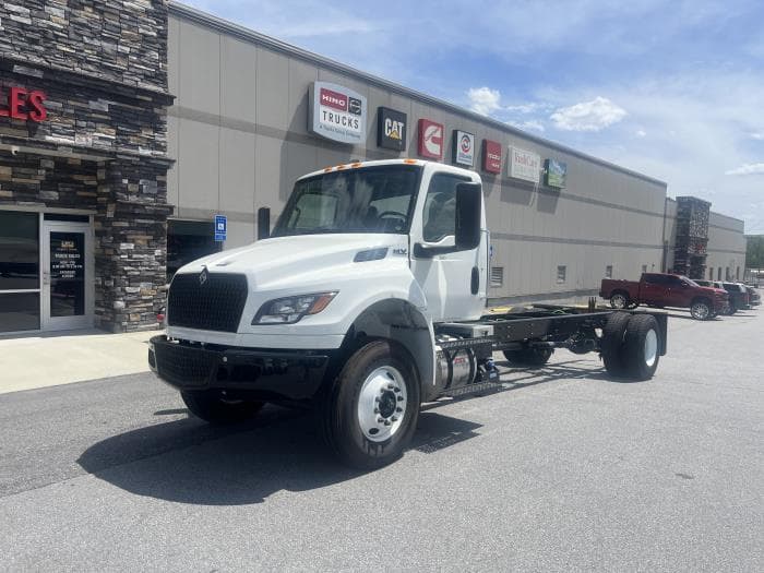 2024 International MV — photo 2