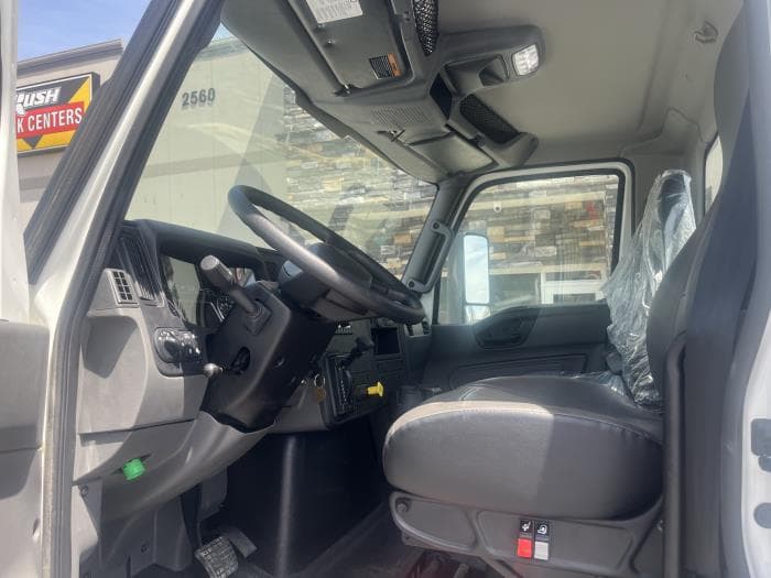 2024 International MV — photo 17