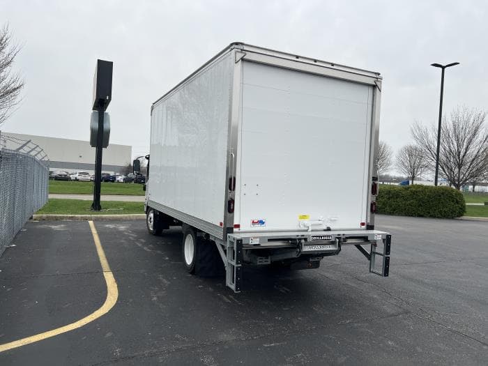 2025 Isuzu NPR — photo 4