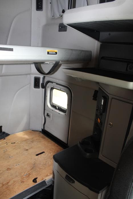 2020 Peterbilt 579 — photo 15