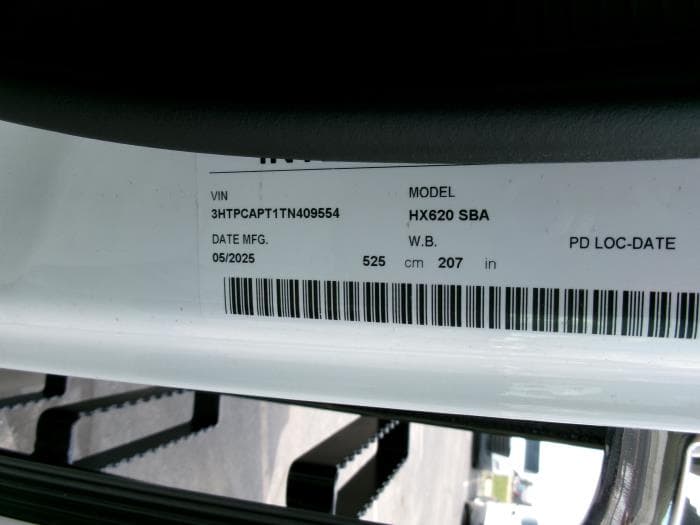 2026 International HX — photo 16