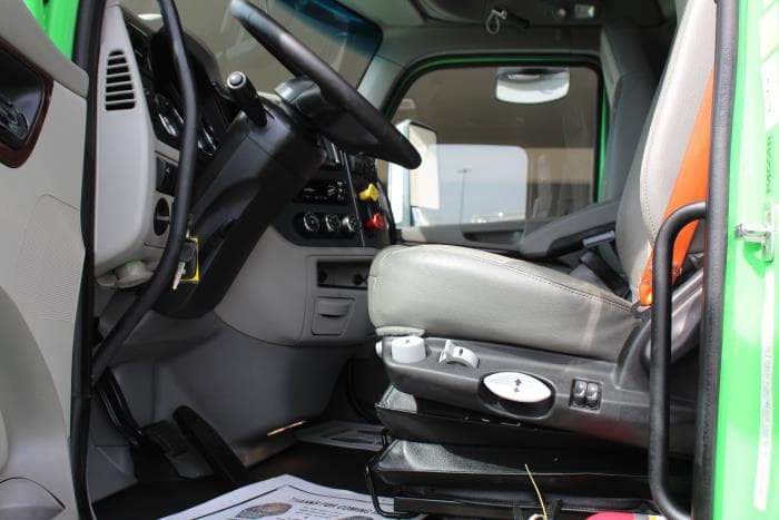 2021 Peterbilt 567 — photo 10